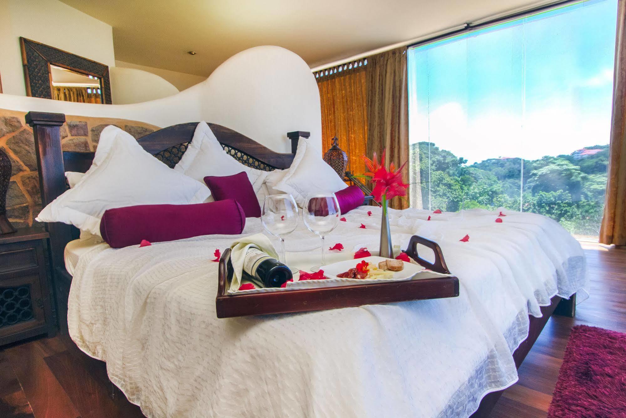 Issimo Suites Boutique Hotel & Spa - Adults Only Nationalpark Nationalpark Manuel Antonio Exterior foto